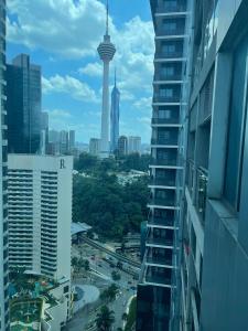 Mercu Summer Suites SP Home