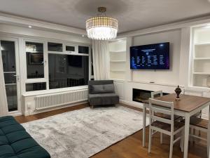 Spacious Flat Close to Wembley Stadium