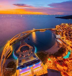 Luna Sol Villas - Dedicated Care Until Check Out