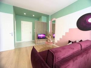 2 Colorful By the Sea - 1 min from the beach