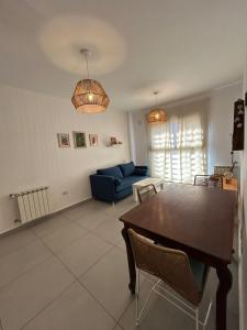 Departamento moderno amoblado en zona residencial