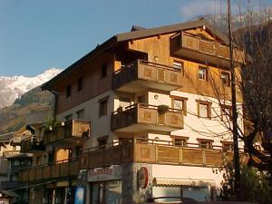Charmant 2 Pièces Central avec Terrasse - Chamonix - FR-1-517-41