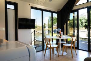 Domy Na Wodzie La Mare Houseboats Bydgoszcz