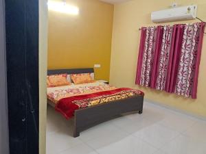 3 Bedroom Spacious Bungalow Nr DEVKA Beach