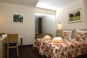 Hotel Nad Przełomem