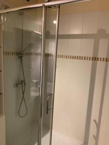 Très jolie studio à louer avec sa belle terrasse de 4m2 idéalement situé dans un hôtel thermale