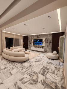 عروسه النيل الفندقيه