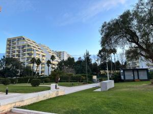 Paraiso Sol da Rocha BL B