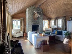 Wonderful Ski-In, ski-out Cabin at Kvitfjell - 科威费耶尔