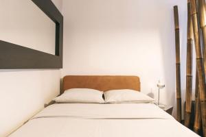 Le Rivieira garage et terrasse, au bord du Lez