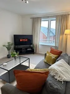 Cosy 2-Bed Flat in Reading - 雷丁
