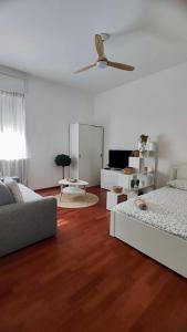 Tibaldi Navigli House