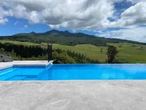 Pirongia Escape - Karamu