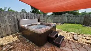 Doodlebug Cottage - 兰伯顿