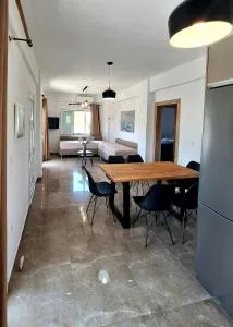 Ermioni Gialova - Khandrinós