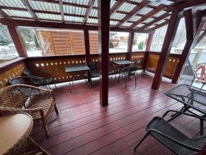 Zázrivský Dvor - Chata Magura, Wellness, Self Check-In, 6 bedrooms, 4 bathrooms