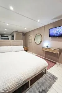 The Fourwinds Cosy Cabin- 15mins to Belfast city - Carryduff