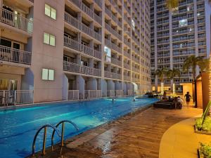 Affordable staycation in Pasay-Breeze Residence