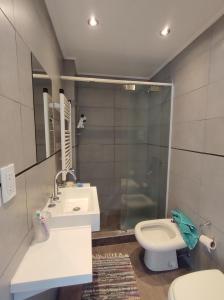 Frente a la playa Varese 3 amb con cochera - Brown 782 Mar del Plata