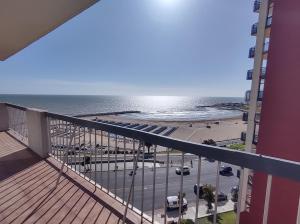 Frente a la playa Varese 3 amb con cochera - Brown 782 Mar del Plata