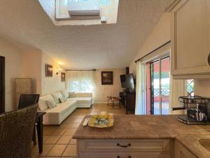 La Fuente del Pedregal Casa 1 - Lago y piscinas