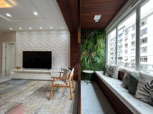 Apartamento luxuoso e prático em copacabana