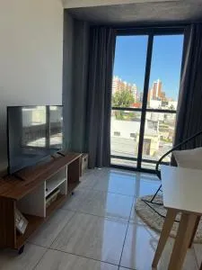 Calido- Centrico con vista y sol - Santo Tomé