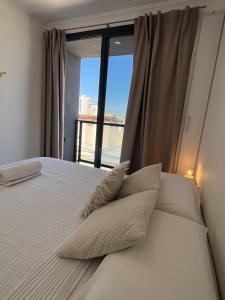 Calido- Centrico con vista y sol