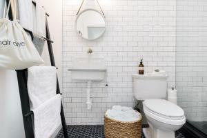 Stylish Guesthouse near Bishop Arts and Downtown Dallas