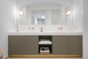 Stunning Park View I 40SQM Terrace l 3BDR l 140SQM