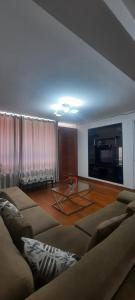 "Departamento Entero y Céntrico para Parejas o Familia corta en CUSCO", Precio especial por mes