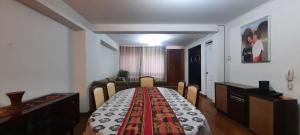 "Departamento Entero y Céntrico para Parejas o Familia corta en CUSCO", Precio especial por mes