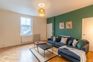 Heart of Durham, Modern, Free Parking - Perfect for Families and Contractors - Gilesgate