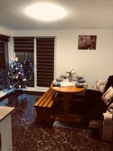 Будинок з лазнею