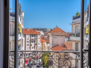 Cosy renovated studio-Cannes center