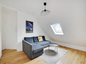 Nice 2 rooms refurbished - MOULIN ROUGE Pigallle - BAIL MOBILITE