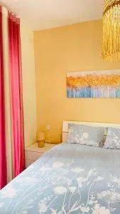 Central & Comfy 2 bedroom apartment - Pieta