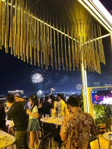 Residence 110 (Hotel and Apartments)