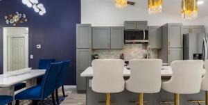 Newly Renovated 3BR house near by Disney & Universal