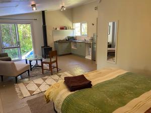 Birdsong Retreat