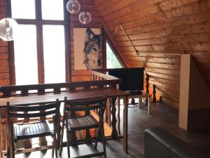 Chalets Grand chalet a Super Besse pour 12 pers, 4 ch, navette proche - FR-1-814-2 : photos des chambres