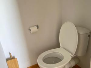 Duplex spacieux avec piscine aux Bois de la Reine - FR-1-814-60