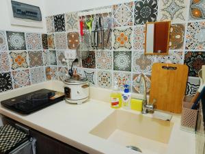 Sunbeams Studio Unit