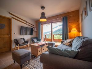 Appartement familial 3P à 50m des pistes avec Wifi, balcon et lave-linge - FR-1-356-532