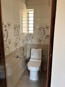 1 BHK Next to the Beautiful Park - 302