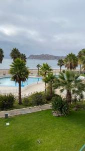 Edificio Costazul inserto playa La Herradura