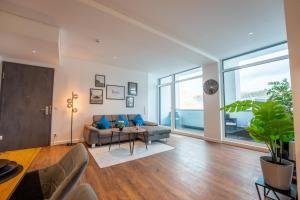 SCHLOSSBERG RESIDENCES - 3 Glocken Luxury PENTHOUSE-Apartments