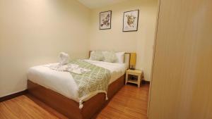 芭东43市中心泳池景两卧室公寓近班赞江西冷酒吧街