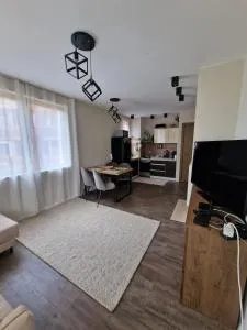 Emil'S Apartment - Leshten