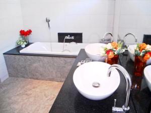 Skylight 2 bedrooms Villa in Kamala